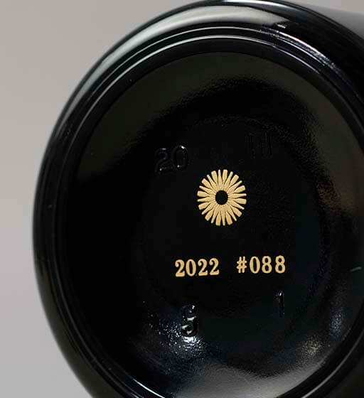 【特別版】純米大吟醸『飛騰 ASCENDING』『燈火 ILLUMINATING』シリアルナンバー88